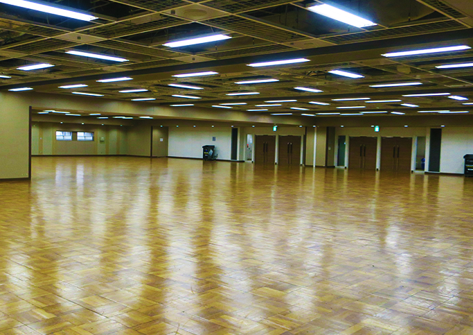 東京都立産業貿易センター 台東館 4F 展示室（全面）の写真